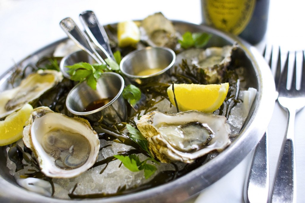 Oyster, oysters, oyster nutrition facts, oyster vitamin D