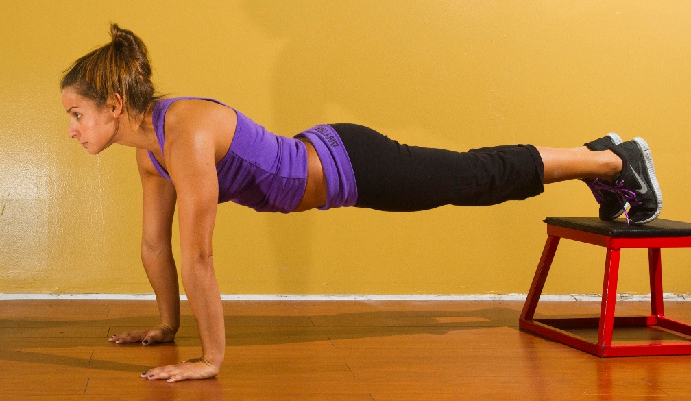 LIFE_HEALTH-FITNESS-PUSHUPS_TB