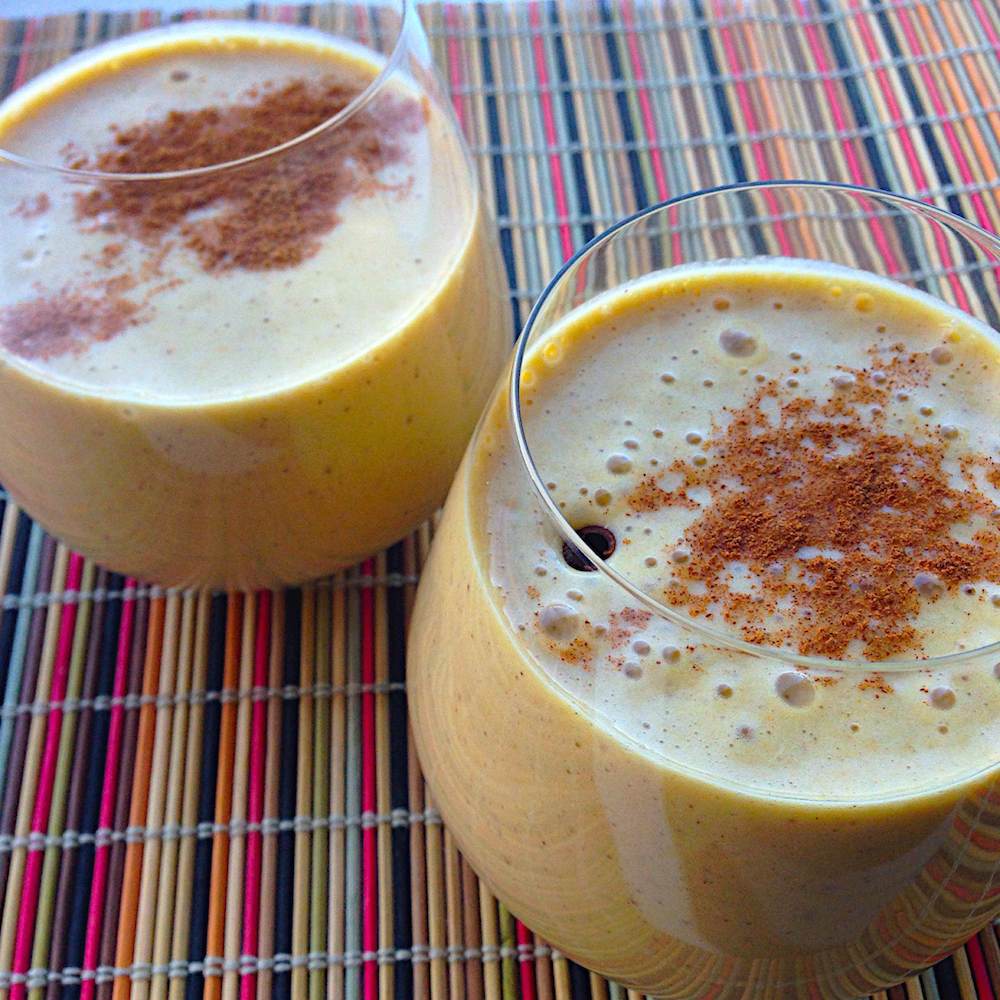 pumpkin pie protein smoothie, pumpkin pie protein shake, pumpkin pie smoothie, pumpkin protein smoothie, pumpkin spice protein smoothie, pumpkin smoothie, pumpkin protein shake, healthy pumpkin smoothie