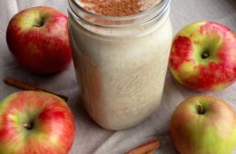 The Apple Pie Crumble Protein Smoothie [Recipes]