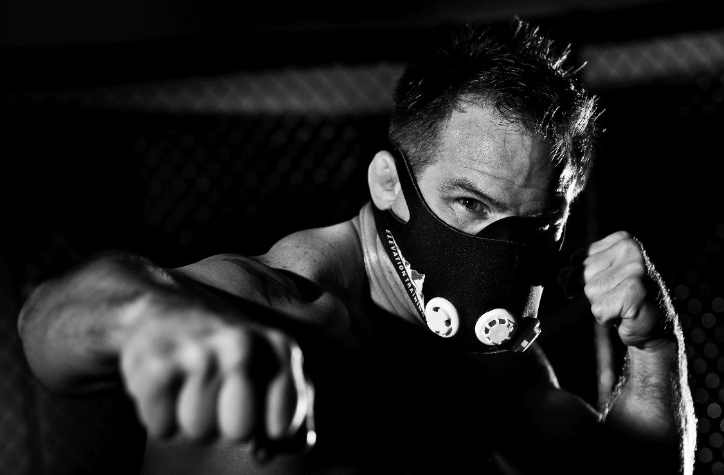 TrainingMask2.0, training mask, leanitup gift guide, fitness gift guide, fitness gift ideas, gift ideas for men, 2015 fitness gift guide, fitness gifts, gift ideas, unique gift ideas, holiday gift guides, christmas gift guide, 2015 holiday gift guide, workout gifts, cooking gifts, workout gift guide, fitness gift ideas, workout gift ideas, 2015 gift guide